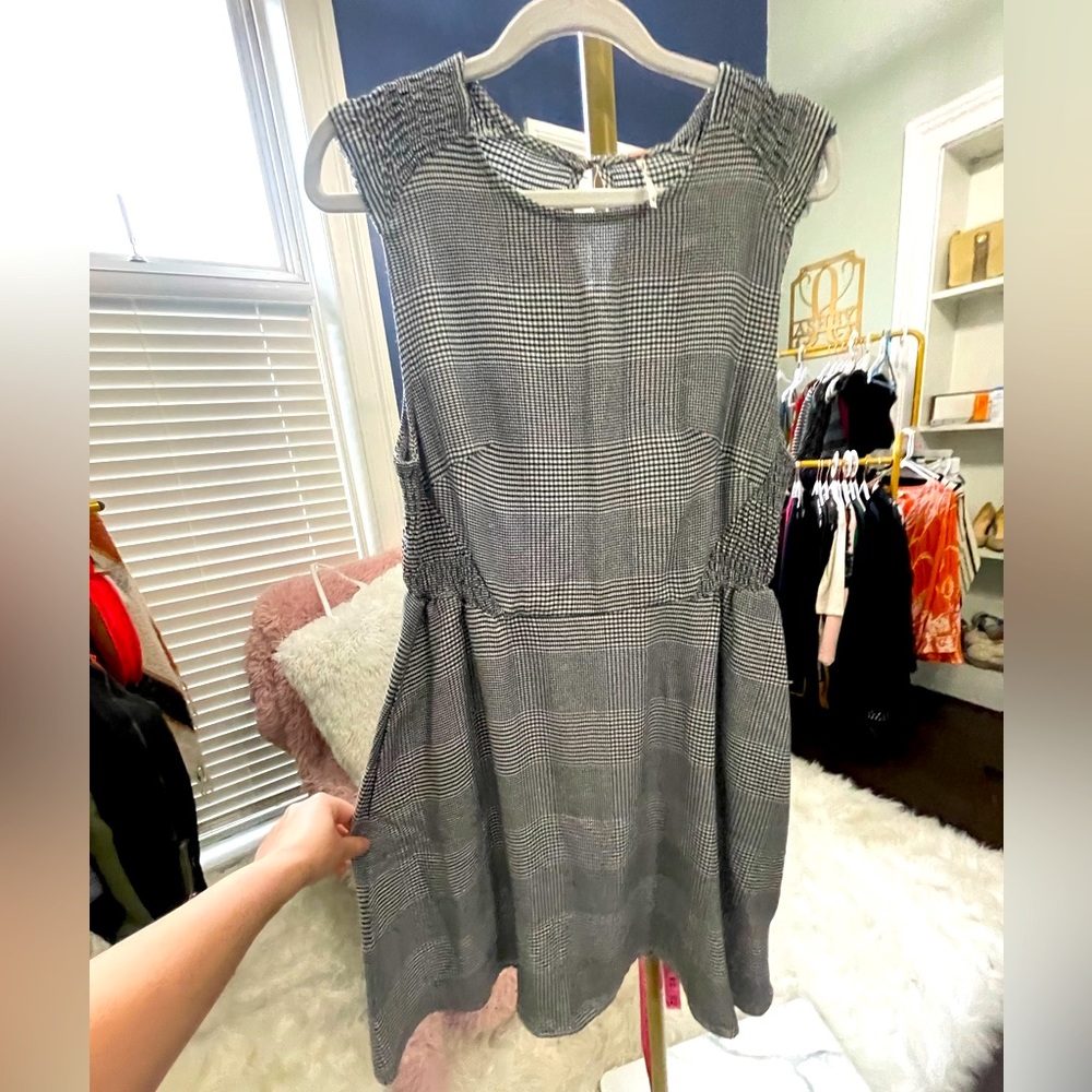 FREE PEOPLE size medium dress GUC